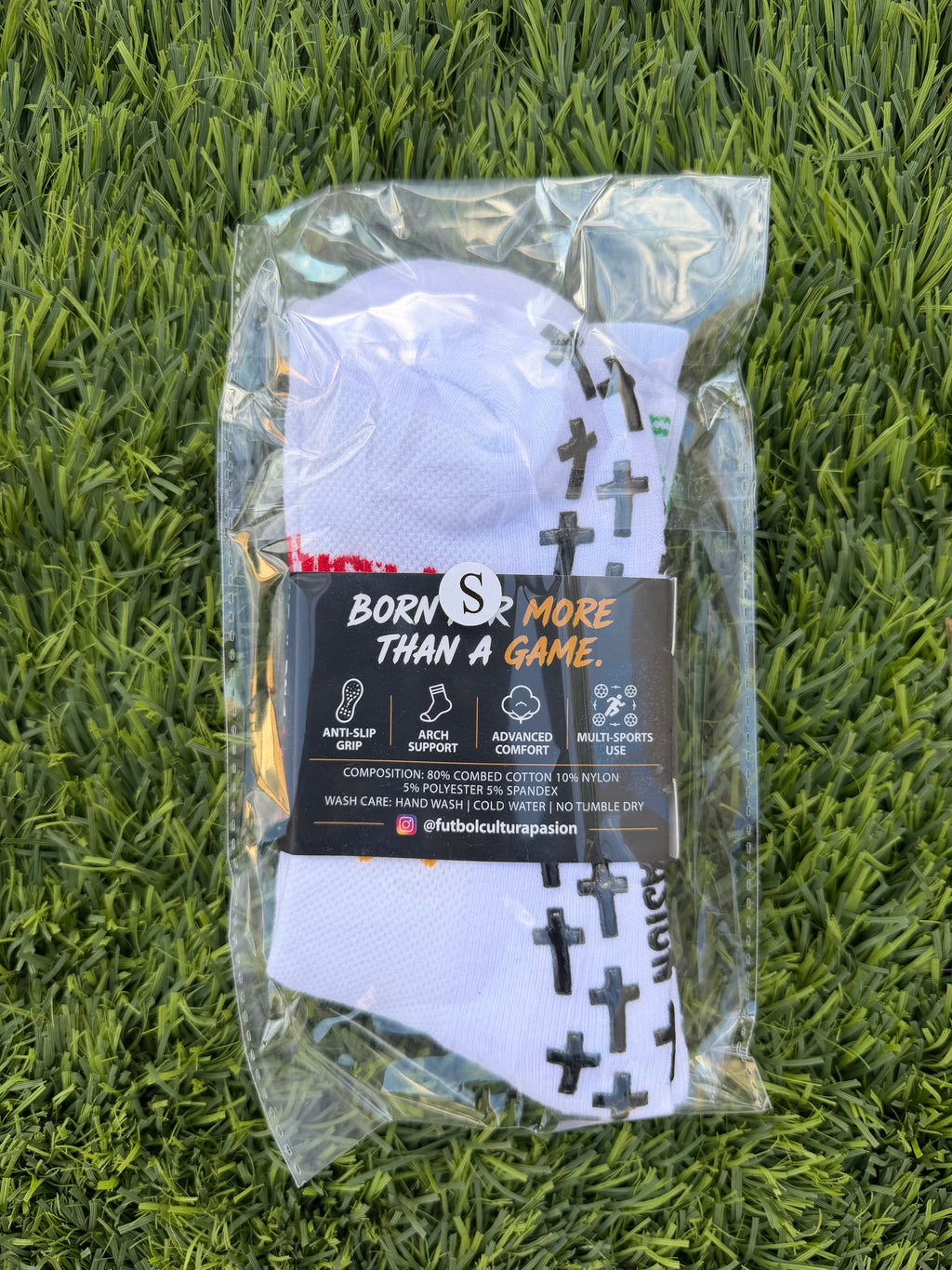 FCP Grip Socks – 2-Pair Pack (White & Black)