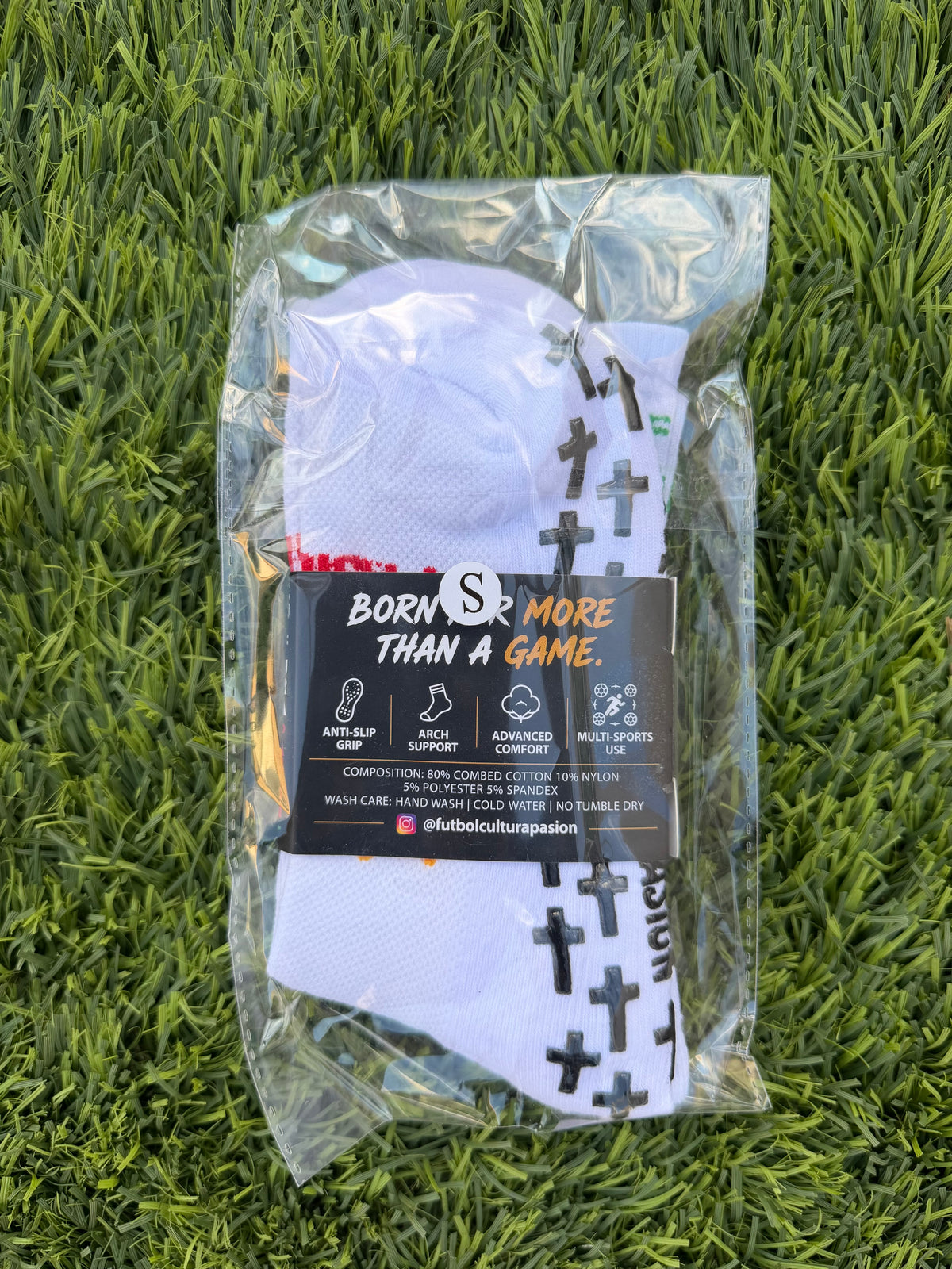 FCP Grip Socks – 2-Pair Pack (White & Black)